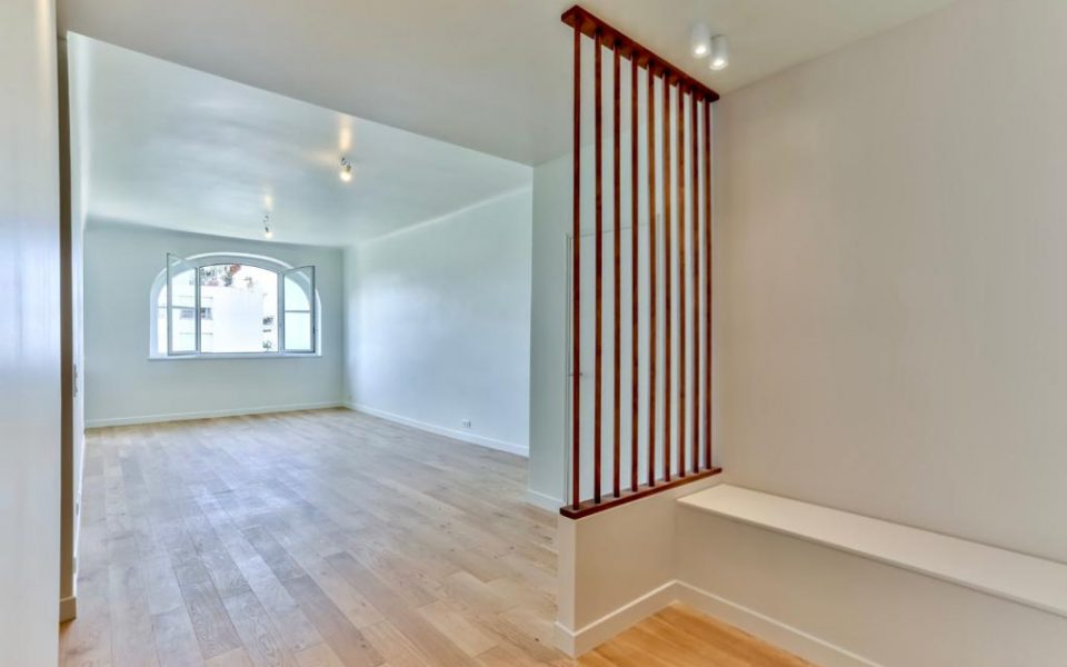 Nice Cimiez – 3 Bedrooms Apartment on the Top Floor of a Mansion